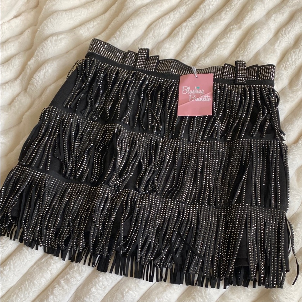 NWT Blushing Brunette Black Fringe Skirt